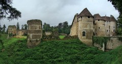 CHATEAU D'HARCOURT.jpg