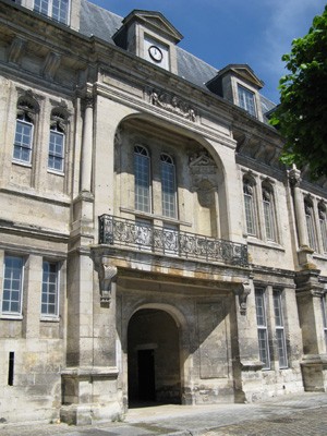Château VillersCotterets.jpg