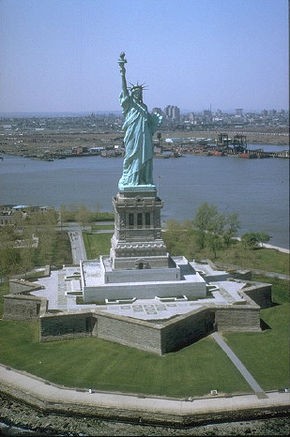 STATUE LIBERTE.jpg