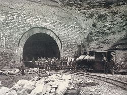 Arlbergbahn_tunnel_construction.jpg
